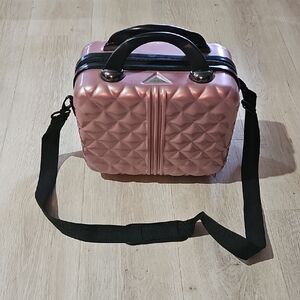 Elegant Rose Women's Cosmetic Case